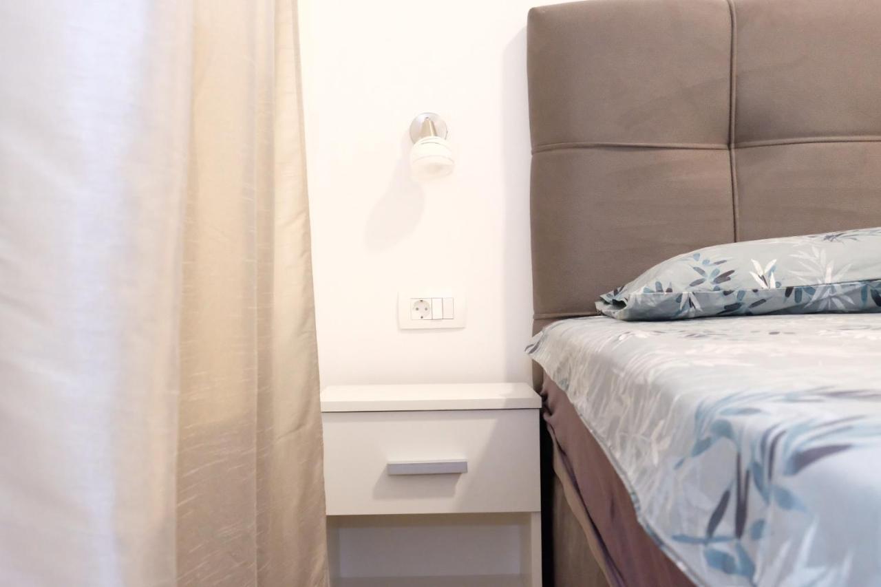 Apartment Smile Solin Luaran gambar