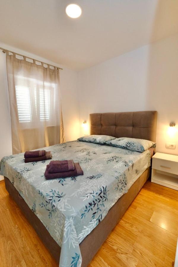 Apartment Smile Solin Luaran gambar
