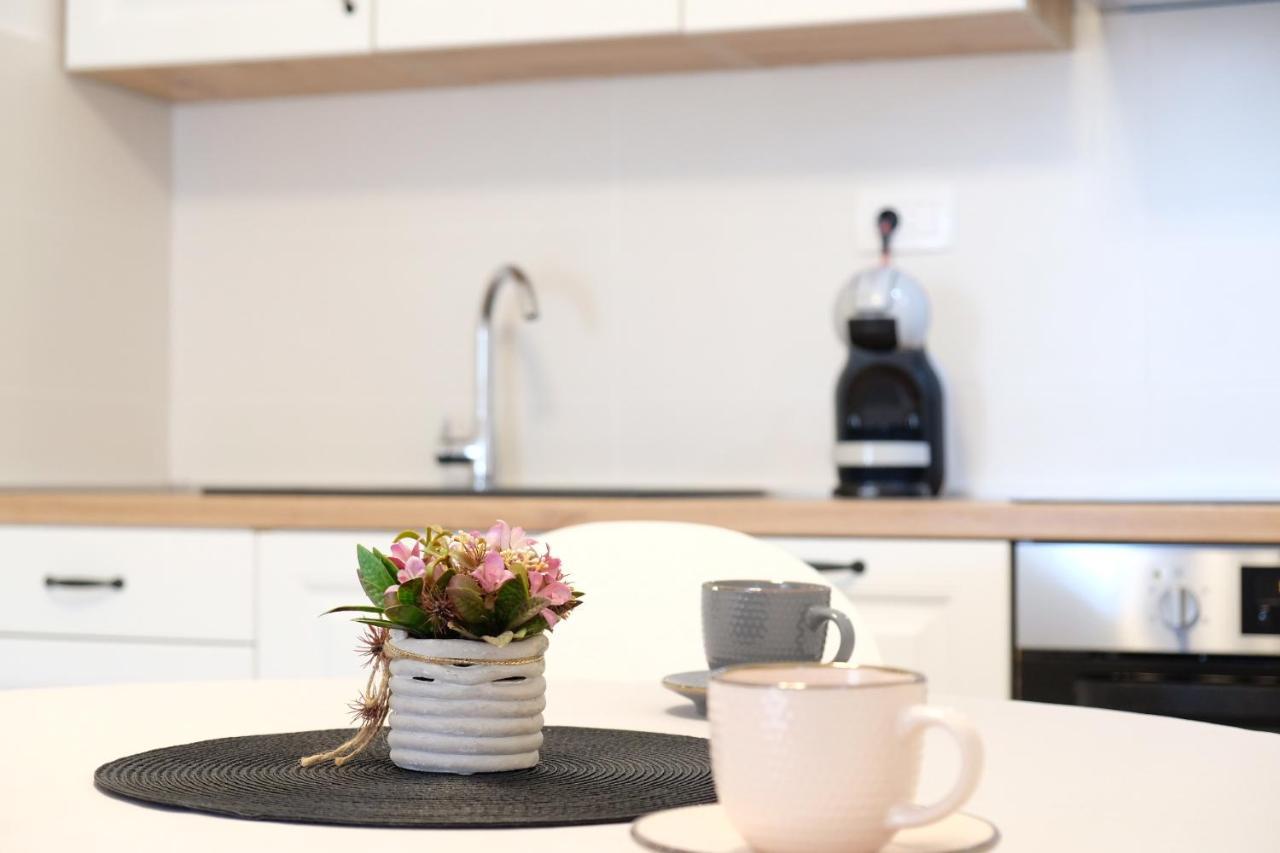 Apartment Smile Solin Luaran gambar