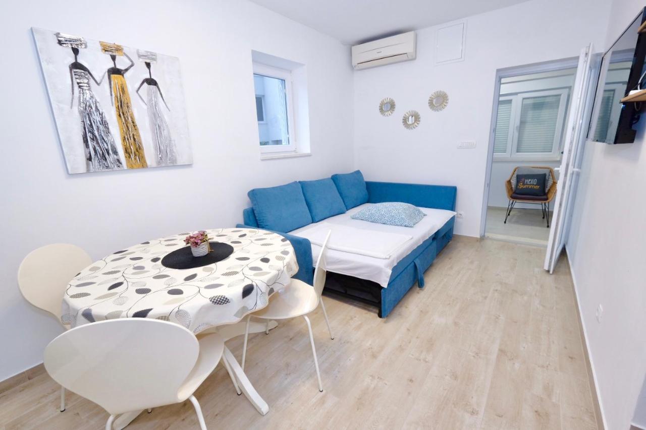 Apartment Smile Solin Luaran gambar